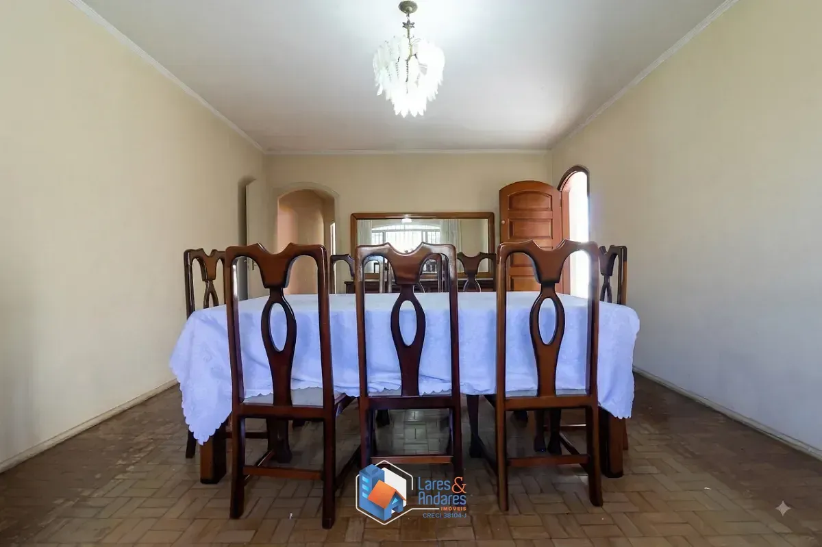 Imagem Sobrado para venda em Vila Santa Maria com 3 quartos, sendo 1 suíte, 166m²