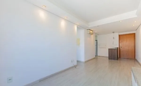Imagem Apartamento no Centro de 2 dormitórios e 2 vagas DESOCUPADO