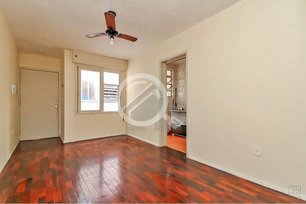 Imagem Bem-vindo ao seu novo lar no Petrópolis em Porto Alegre! Este apartamento charmoso e espaçoso, com...