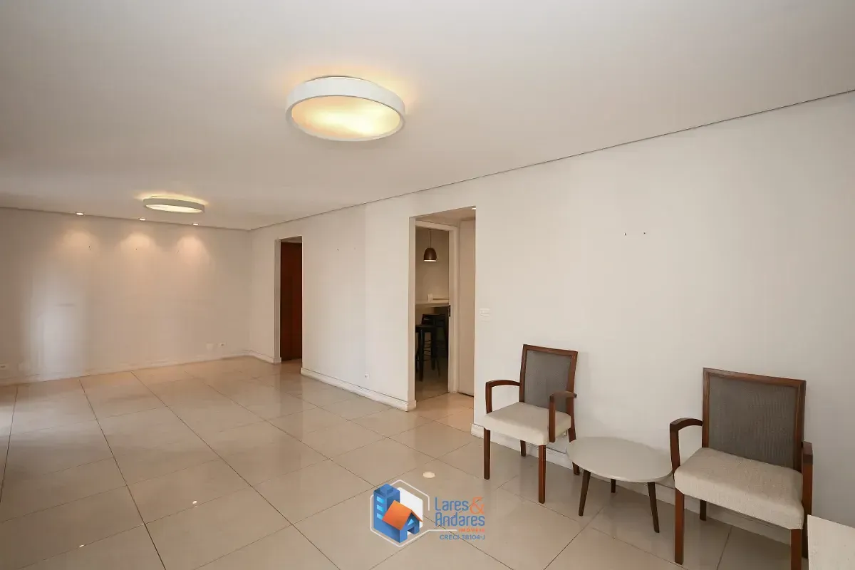 Imagem Apartamento para venda em Moema com 3 quartos, sendo 1 suíte, 112m²