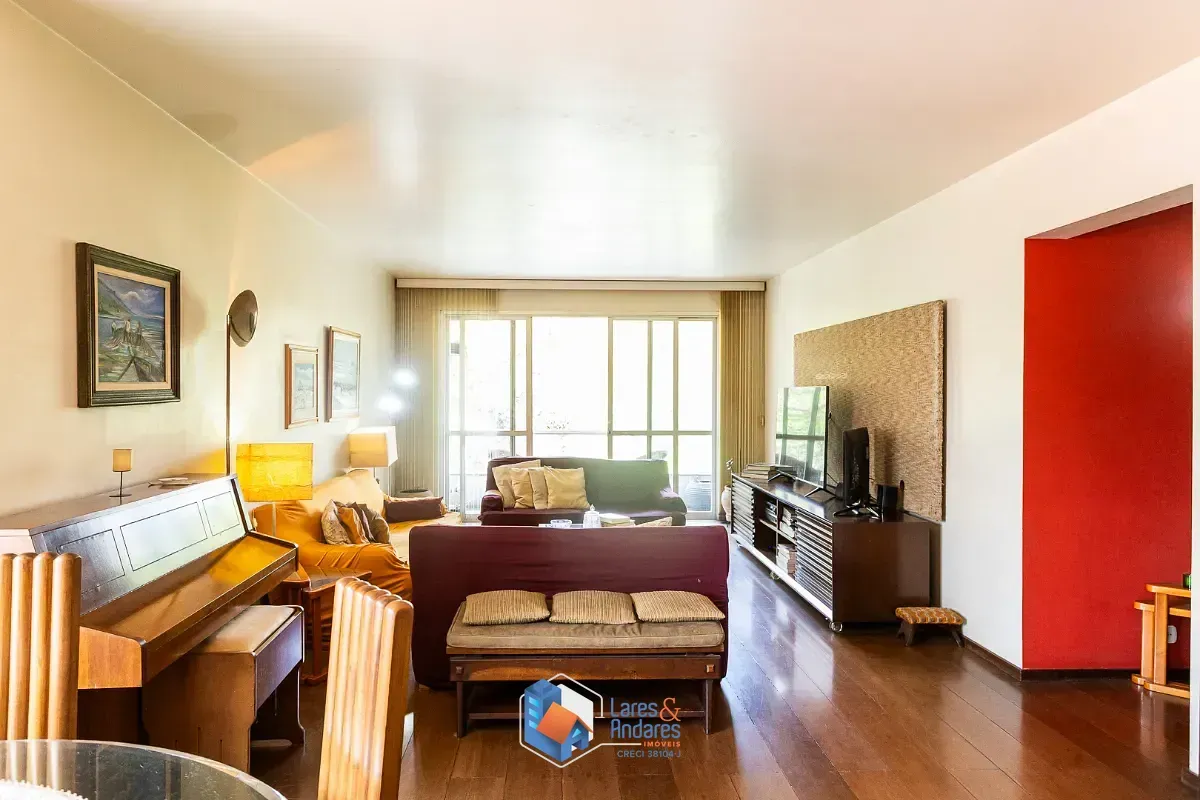 Imagem Apartamento para venda em Campo Belo com 3 quartos, sendo 1 suíte, 192m²