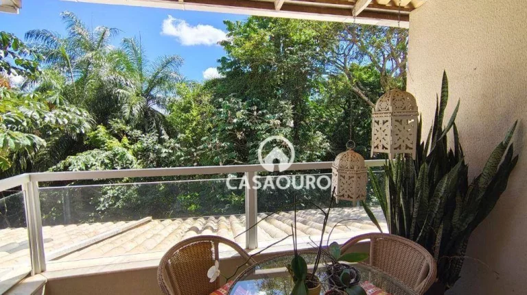 Imagem Casa com 5 Quartos à venda, 226 m² por R$ 1.500.000 - Cabeceira - Nova Lima/MG