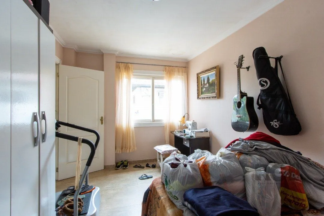Imagem Casa para Venda - 238.68m², 4 dormitórios, sendo 1 suites, 4 vagas - Ipanema