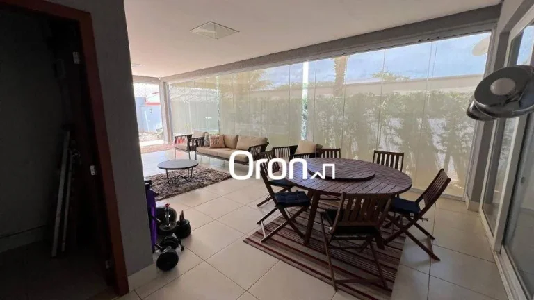 Imagem Casa à venda, 299 m² por R$ 3.500.000,00 - Jardins Atenas - Goiânia/GO