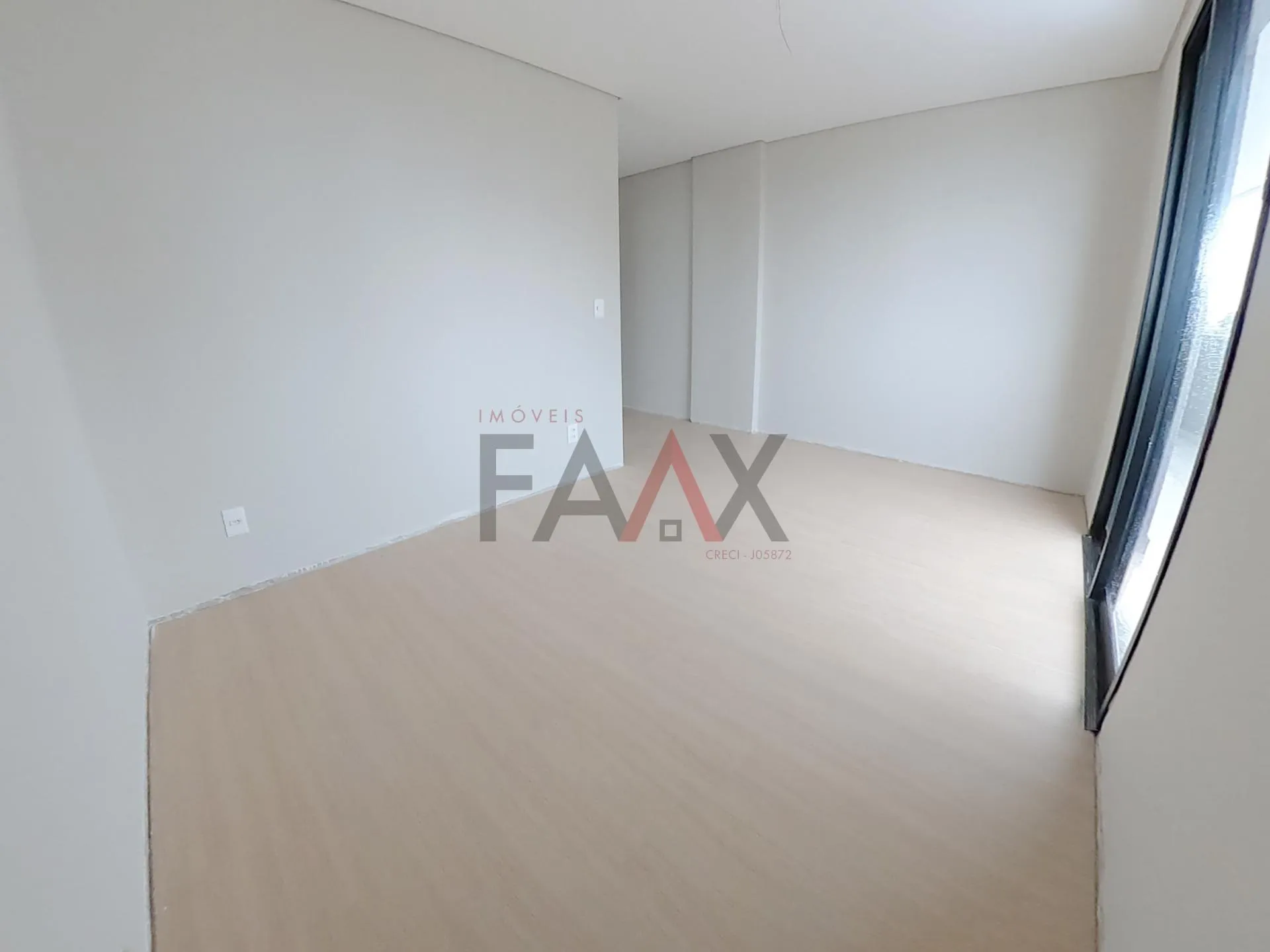 Imagem Apartamento para locação no Centro com 2 vaga de garagem coberta em Guarapuava