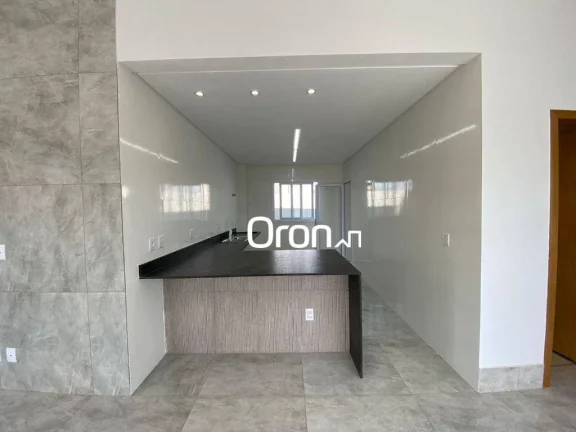 Imagem Casa com 3 dormitórios à venda, 169 m² por R$ 1.300.000,00 - Jardins Porto - Senador Canedo/GO
