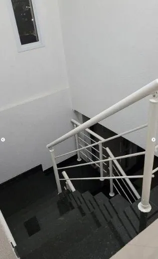Imagem Casa à venda com 4 dorms e 4 vagas - Campo Grande