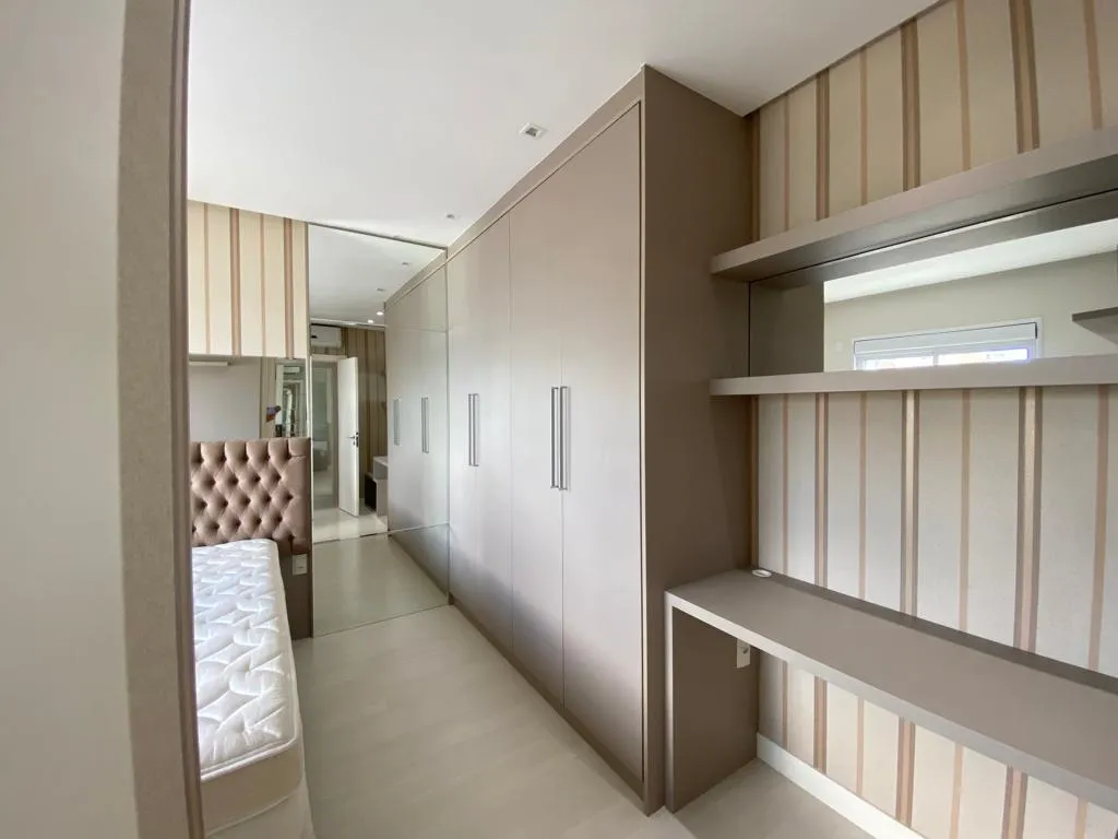 Imagem Apartamento com vista para o mar à venda com 190m2 por R$ 3.690.000,00
