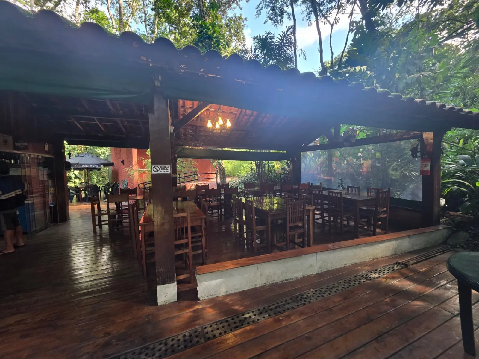 Imagem Charmosa Casa em condomínio no Park Imperial em Caraguatatuba