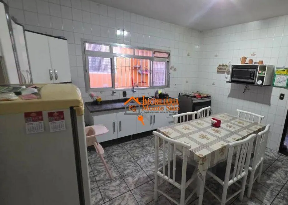 Imagem Sobrado com 4 dormitórios à venda, 285 m² por R$ 690.000 - Jardim Santa Rita - Guarulhos/SP