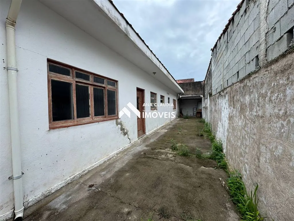Imagem Casa lado praia na cidade de Itanhaem