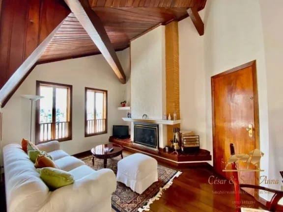 Apartamento com 4 dormitórios à venda, 186 m² por R$ 1.800.000,00 - Jardim Manancial - Campos do Jordão/SP