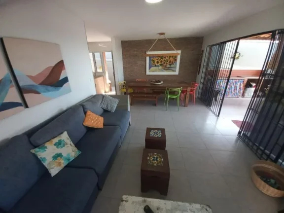Imagem Casa frente Mar em Solemar - Praia Grande Com 4 dormitórios
