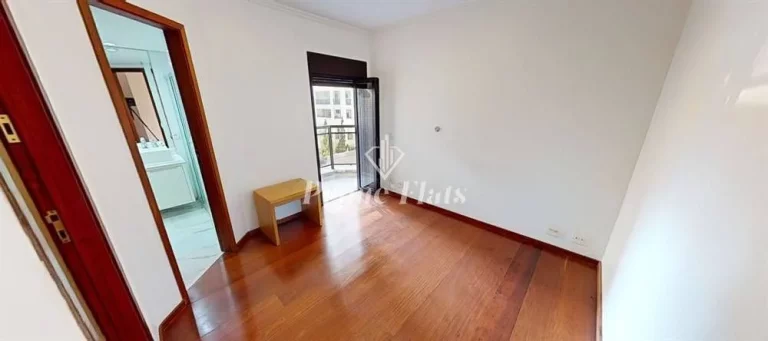 Imagem Flat disponível para locação no The Sutton House com 120m², 3 dormitórios e 2 vagas de garagem