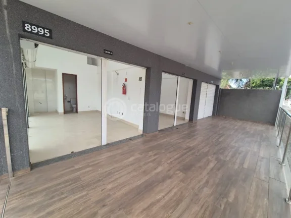 Imagem Alugo 9 salas comerciaide 24 e 18 m2 com banheiro e espaço pra cozinha