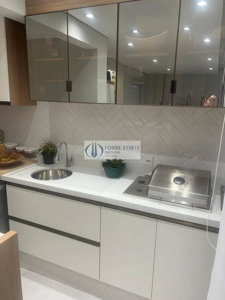Imagem Lindo Apartamento com 3 dormitorios 1 suite 2 vagas na Penha .