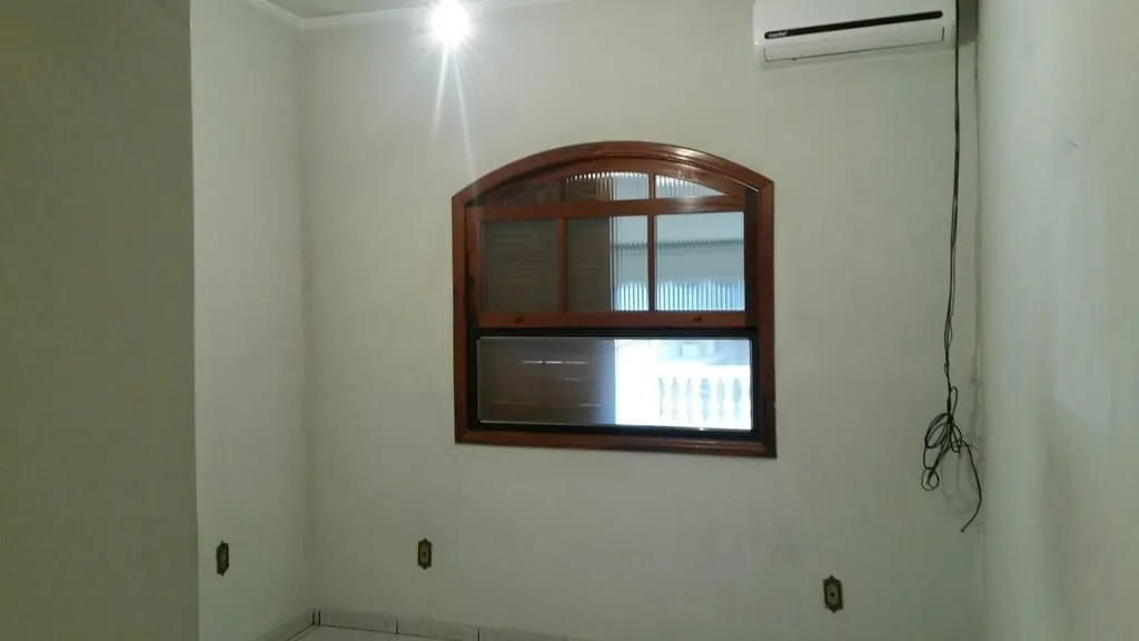 Imagem Comercial à venda 4 Quartos, 1 Suite, 9 Vagas, 265.5M², Ponte Alta, Aparecida - SP