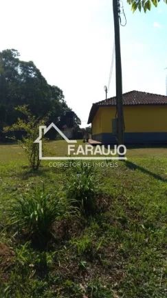Imagem Sítio à venda em Tapiraí com 10 alqueires 5 quartos, 10 vagas