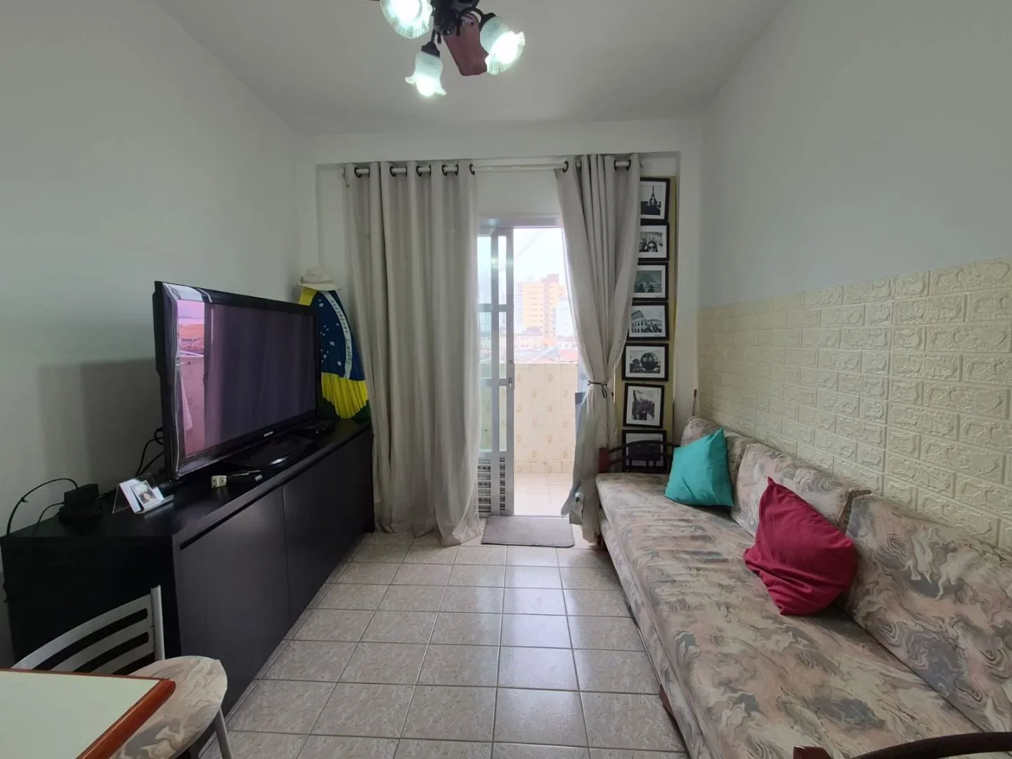Imagem Apartamento com 1 dormitório à venda, 49 m² por R$ 250.000,00 - Vilamar - Praia Grande/SP