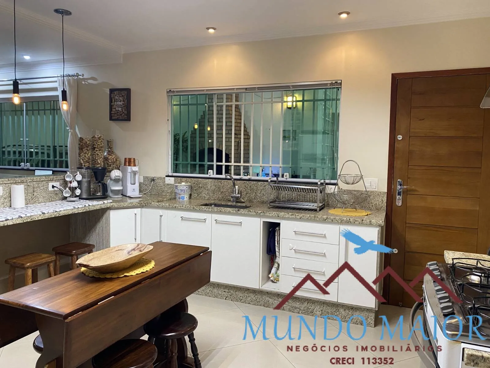 Imagem Sobrado à Venda com 3 Suítes + Área Gourmet - Aceita Imóvel em Santo André!