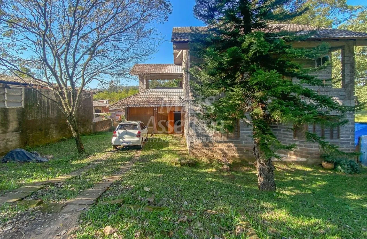 Foto do imóvel Ótima casa a venda em São João Batista, São Leopoldo/RS - 4 Dormitórios