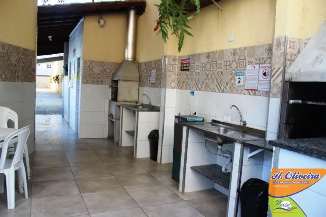 Imagem Apartamento 02 dormitórios 450 metros da Praia