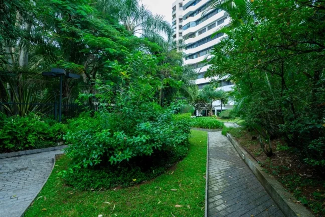Imagem Apartamento à venda em São Paulo, Vila Suzana, com 3 quartos, 185m2