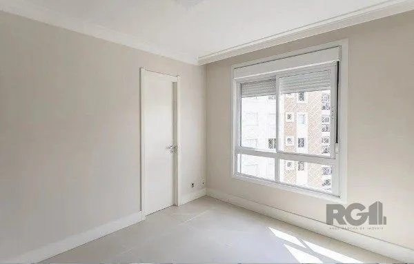 Imagem Apartamento com 3 Suítes e 3 Vagas Próximo à Praça da Encol - 200m² - Bela Vista