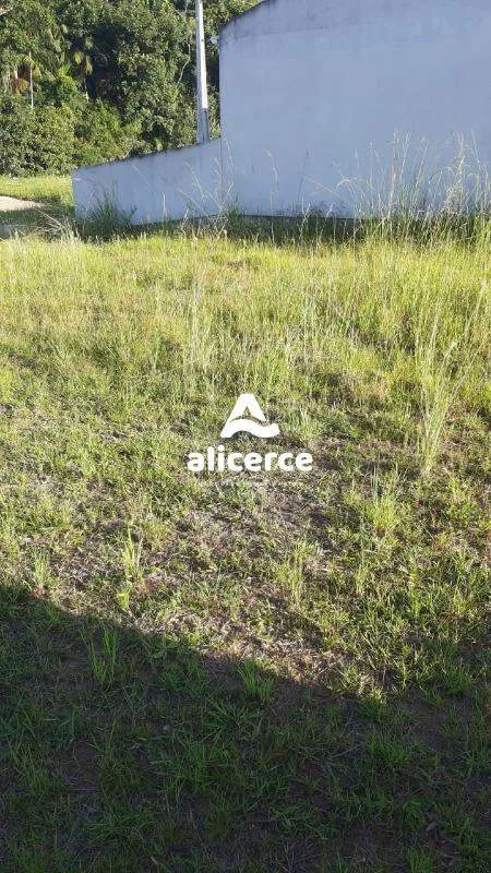 Imagem Terreno à venda com , 200m² em Forquilhas São José
