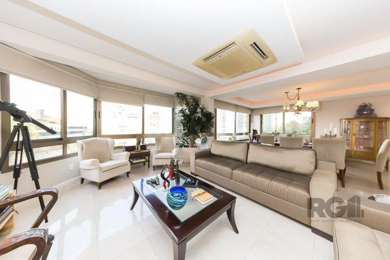 Apartamento para Venda - 156.76m², 3 dormitórios, sendo 3 suites, 3 vagas - Bela Vista