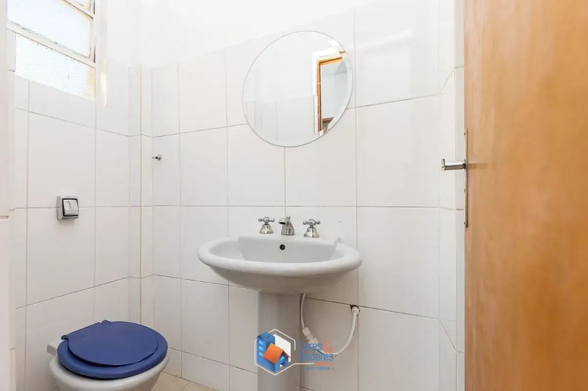 Imagem Conjunto comercial para venda em Centro, 353m²