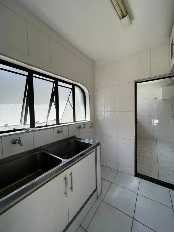 Imagem Casa Luxuosa no Condomínio Village D'Avignon - 620 m² de Terreno e 320 m² de Construção
