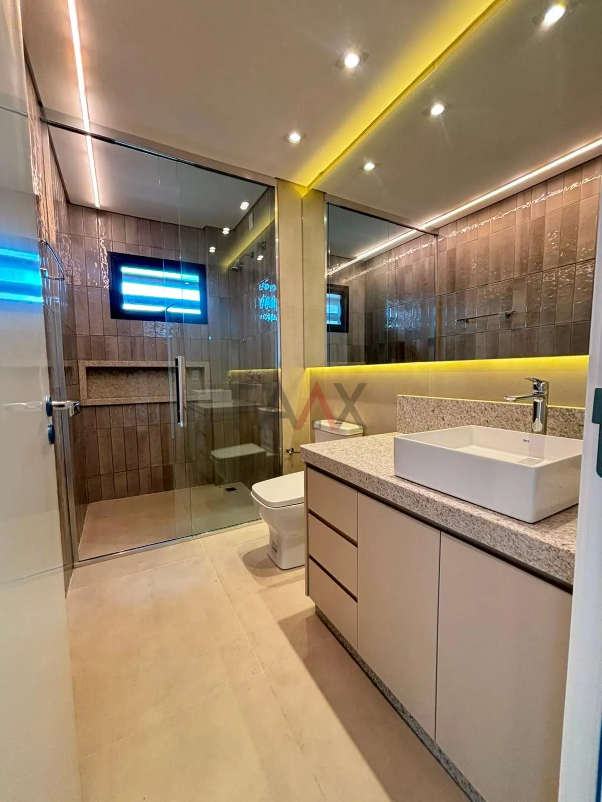 Imagem Apartamento com 3 dormitórios para locação, BATEL, GUARAPUAVA - PR