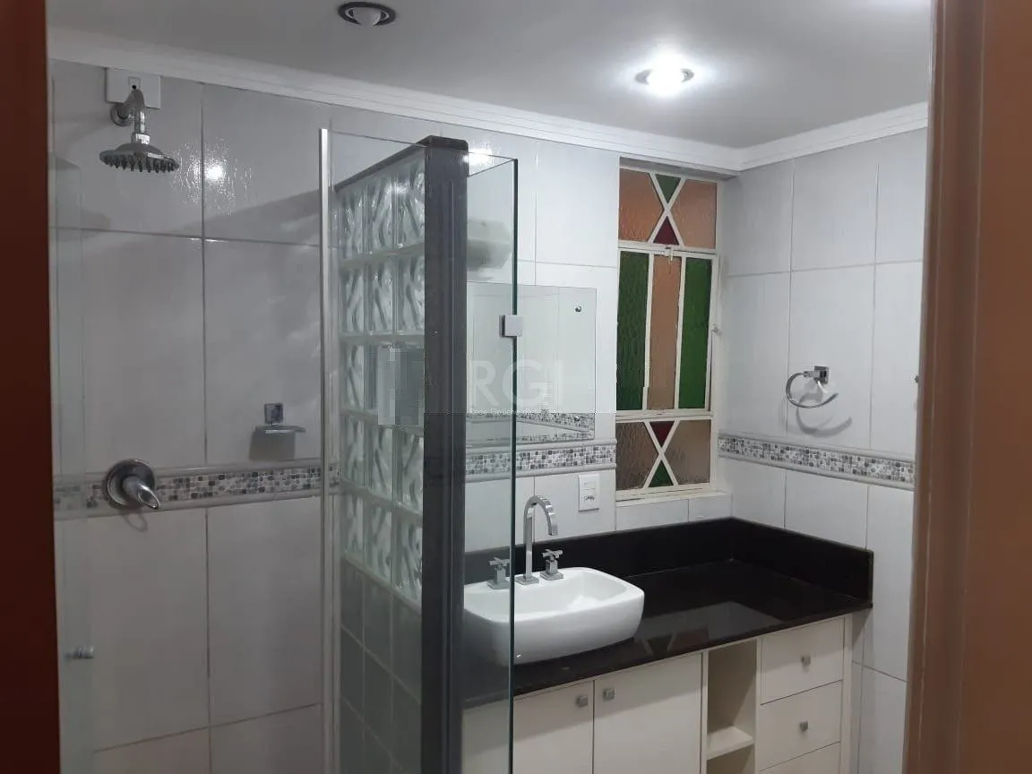 Imagem Apartamento para Venda - 115m², 3 dormitórios, sendo 1 suites, 1 vaga - Petrópolis