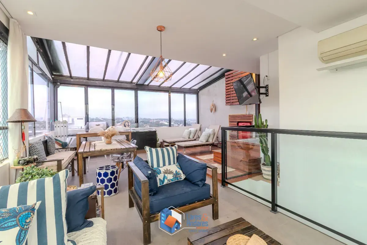 Imagem Cobertura para venda em Moema com 3 quartos, sendo 2 suítes, 140m²