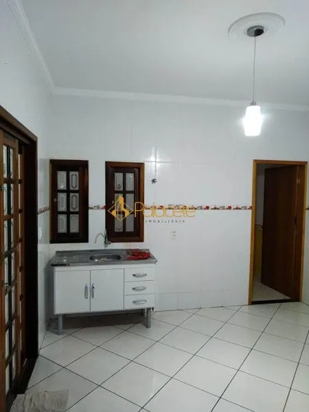 Imagem Casa à venda 2 Quartos, 1 Suite, 2 Vagas, 125M², Residencial Mombaça, Pindamonhangaba - SP