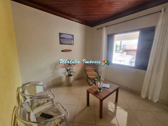 Imagem casa bem localizada com edícula