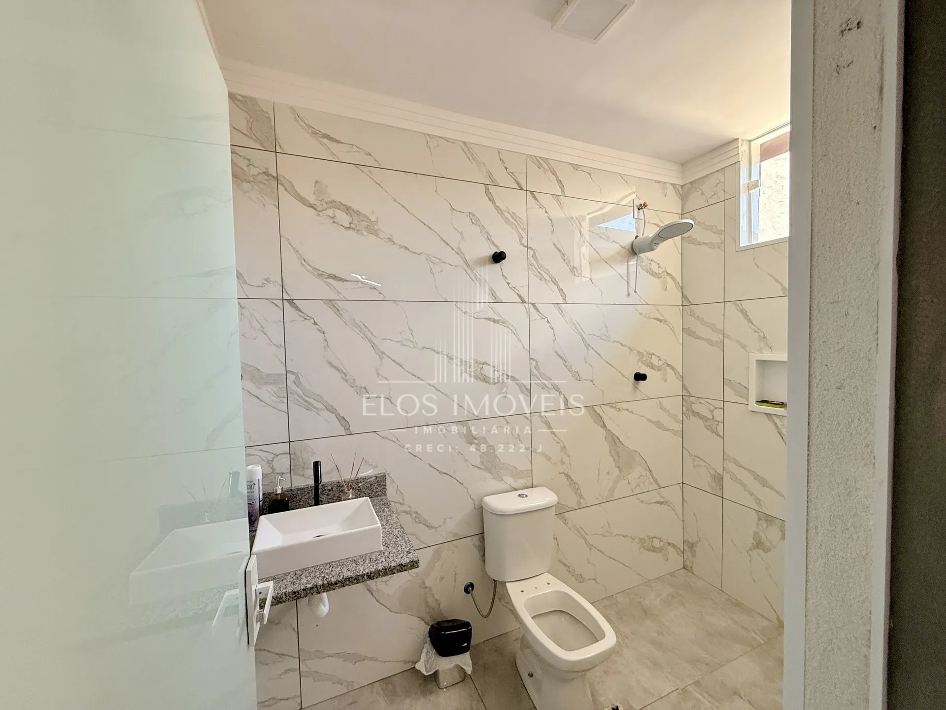 Imagem Casa de 2 quartos, 110m² no bairro Jardim dos Jequitibás, em Limeira