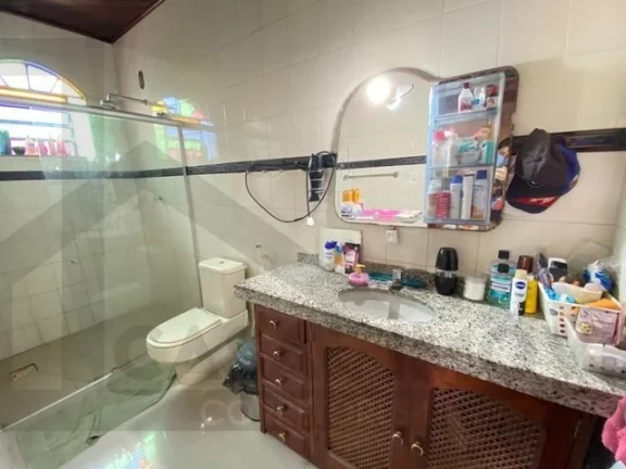 Imagem CASAL IMÓVEIS VENDE CASA MARAMBAIA 5/4 - 3 SUÍTES + PISCINA PRIVATIVA