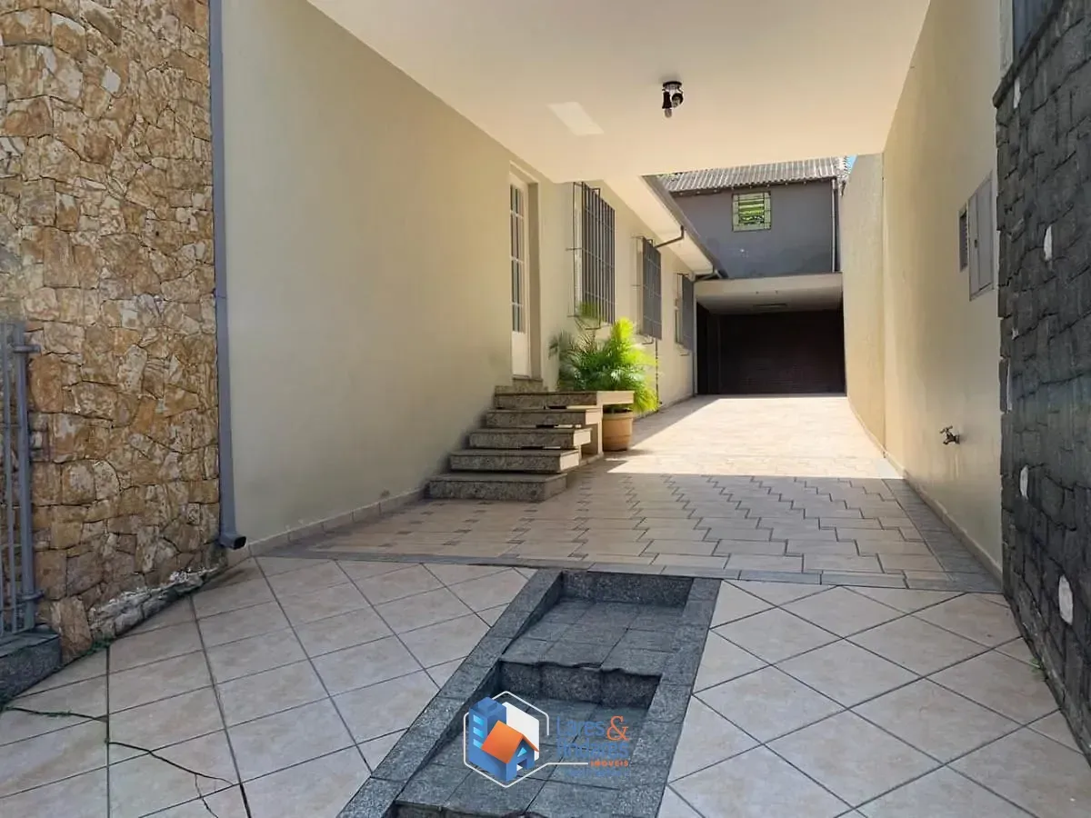 Imagem Casa para venda em Vila Maria Alta com 6 quartos, sendo 1 suíte, 815m²