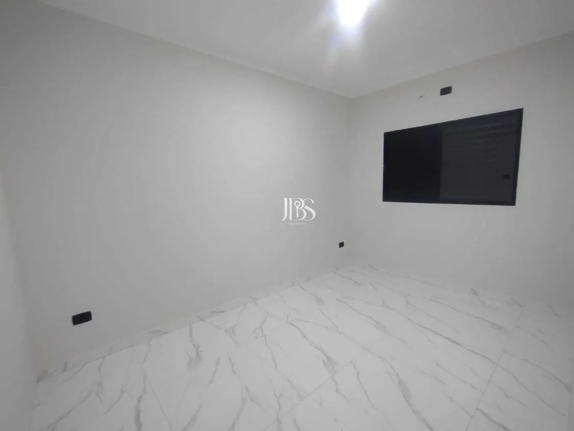 Imagem CASA NOVA COM PISCINA À VENDA EM ITANHAÉM FINANCIAMENTO