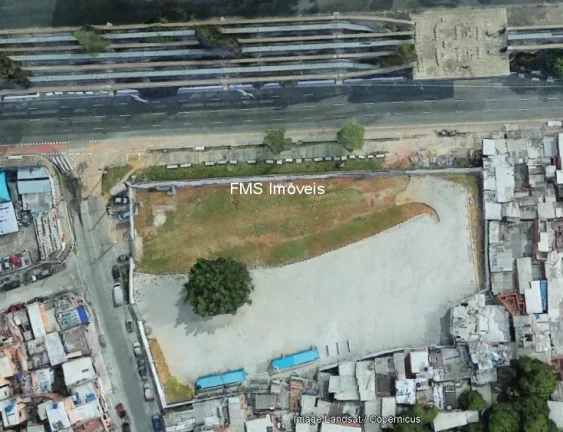Imagem Terreno para locação com 3000m² na Vila Congonhas.