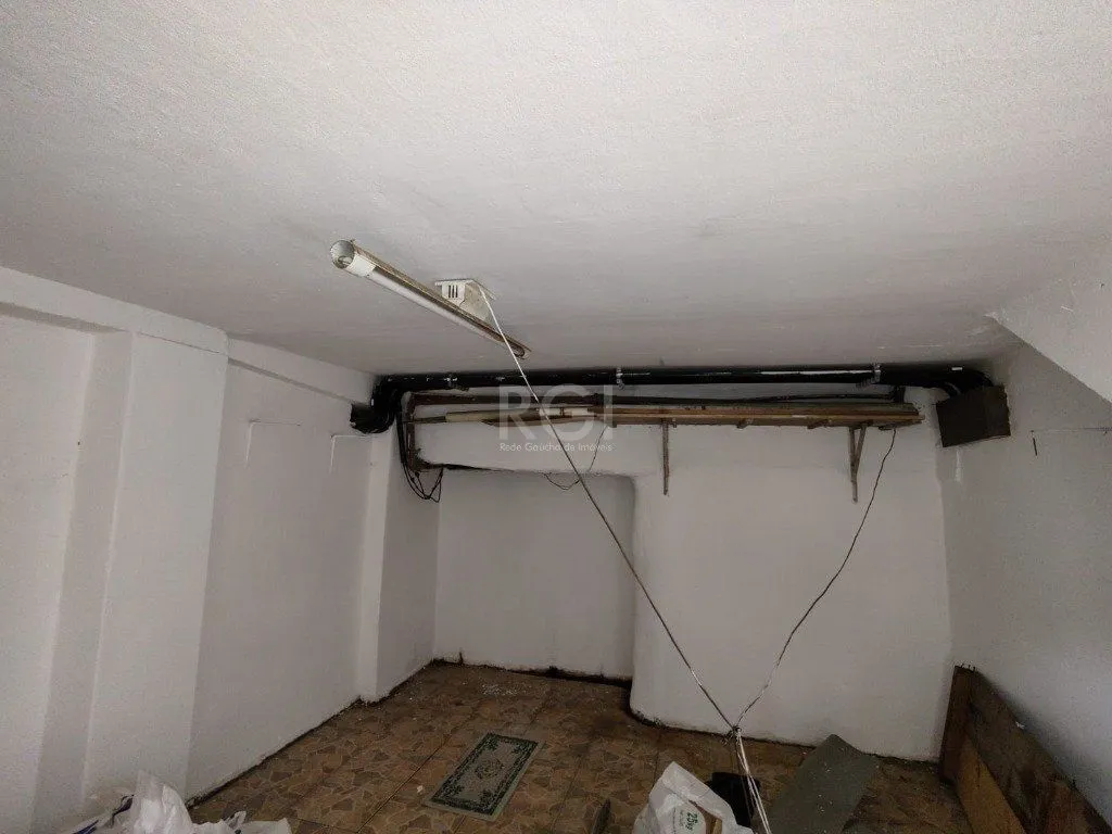 Imagem Casa para Venda - 98m², 2 dormitórios, 2 vagas - Alto Petrópolis