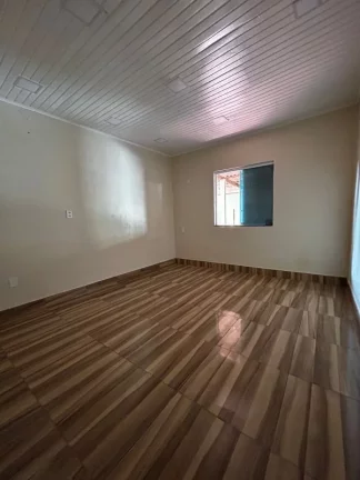 Imagem Excelente casa no Manoa , pronta para ser financiada, casa com cômodos espaçosos, sendo 4 dormitórios sendo duas suítes e demais dependências