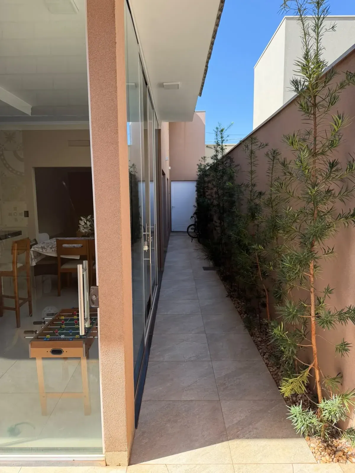 Foto do imóvel: Casa de Condomínio com 3 Quartos à Venda, 165 m² em Residencial Figueira II