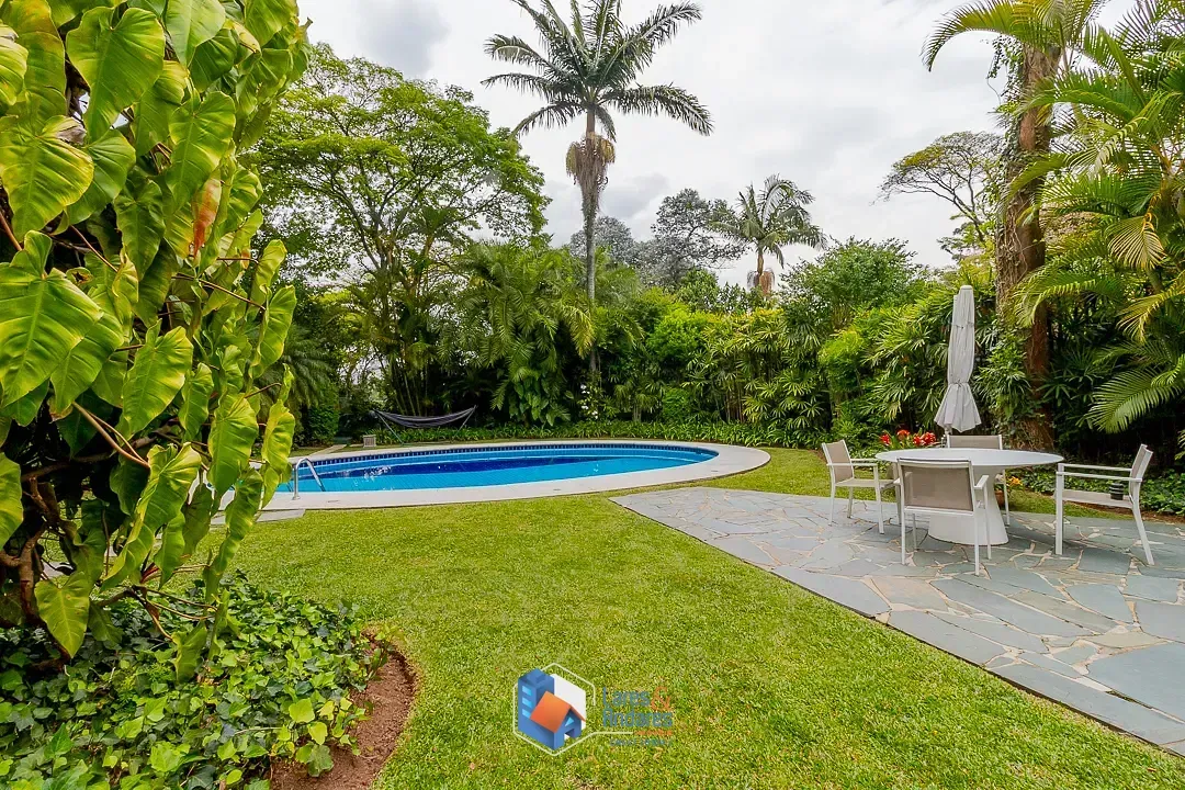 Imagem Casa para venda em Vila Tramontano com 4 quartos, sendo 4 suítes, 422m²