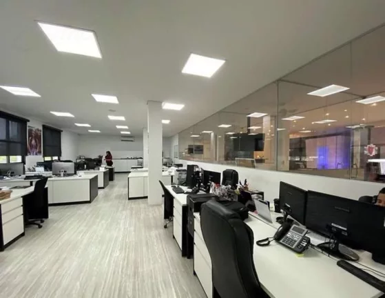 Imagem Prédio à venda, 966 m² por R$ 15.100.000,00 - Granja Viana - Cotia/SP