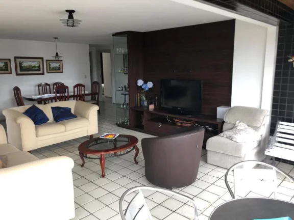 Imagem Apartamento em Parnamirim com 187m!
