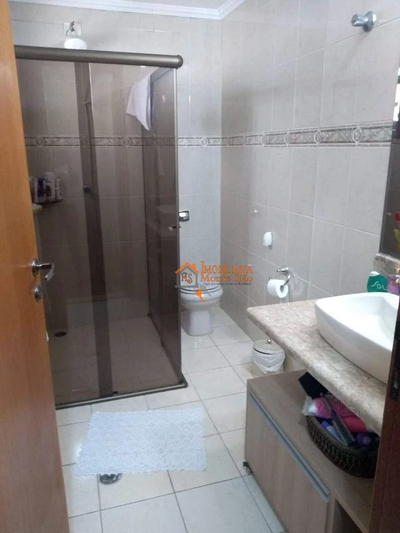 Imagem Sobrado com 3 dormitórios à venda, 191 m² por R$ 780.000,00 - Jardim Santa Clara - Guarulhos/SP