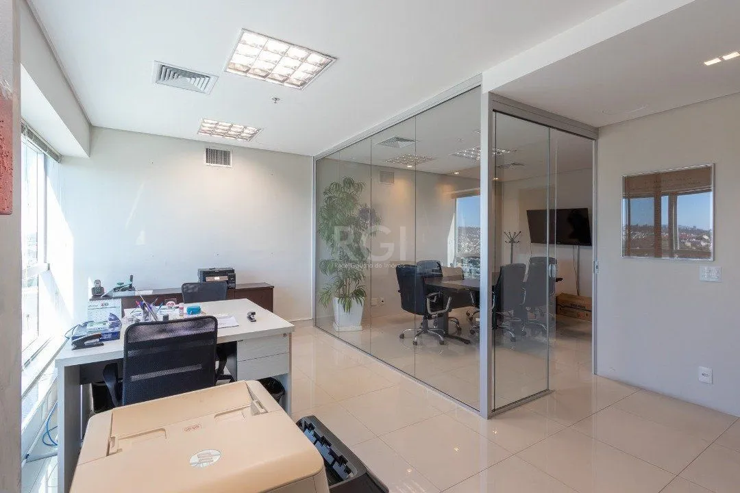 Imagem Conjunto/Sala para Venda - 210m², 0 dormitórios, 5 vagas - Cristal